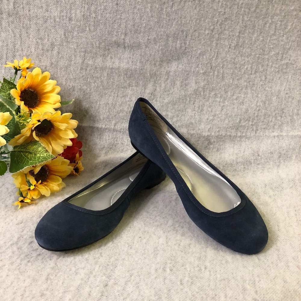 NWOT - Lands' End Navy Suede Ribbon-Trimmed Ballet Flats